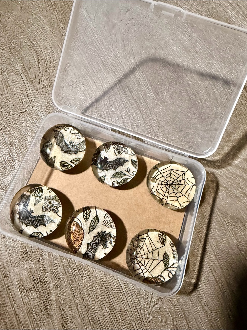 Halloween: Handmade Halloween Glass Magnets (Set of 6)